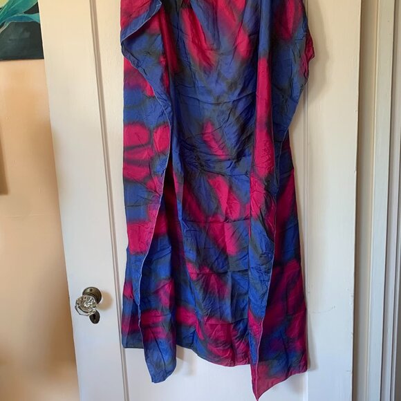 VTG Hand Painted Silk Neck Scarf Hand Rolled Blue Pink Watercolor 42x42" - Picture 3 of 6